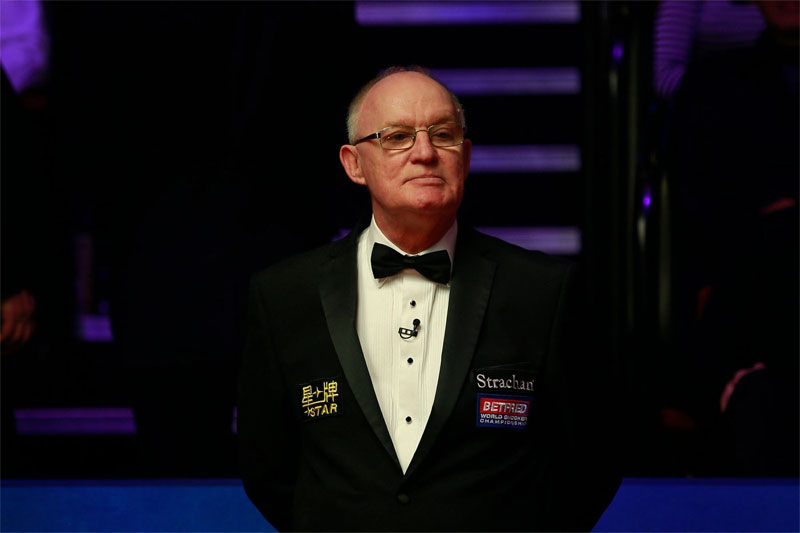 Лео Скуллион завершает карьеру рефери